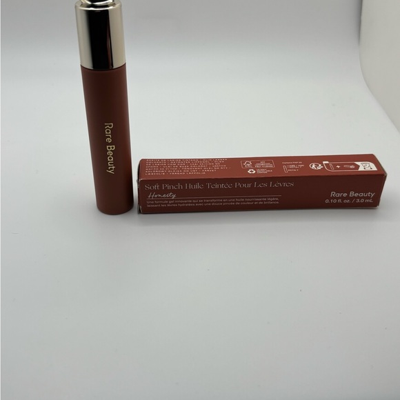 NEW Rare Beauty Soft Pinch Tinted Lip Oil | Honesty | NIB - Picture 4 of 6